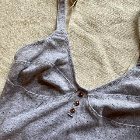 Sandy Body Grey | Love Stories