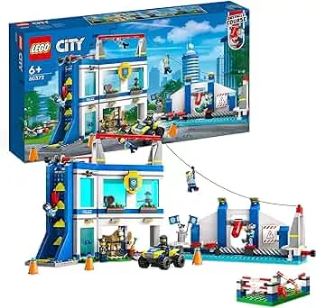 LEGO 60372 City Police School Playset with Obstacle Track, Horse Figure, Toy Car and 6 Mini Figures, for Children from 6 Years: Amazon.de: Toys