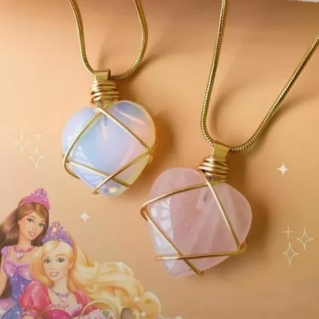 Colar Barbie e o Castelo de Diamante - Luna Solarium