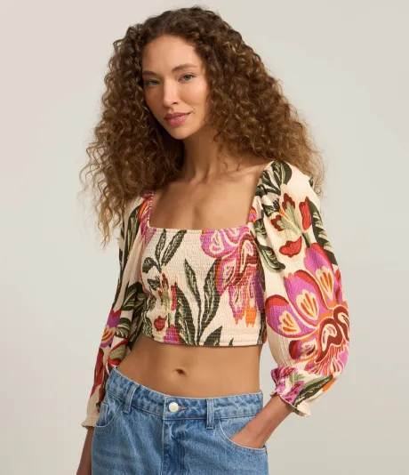 Blusa Cropped Texturizada com Lastex e Estampa Floral Off White
