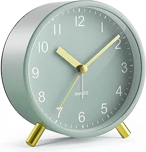 Amazon.de: Jisile Wecker Analog, Wecker Ohne Tickgeräusche, Moderner Quarzwecker mit goldenem Ständer, Salbeigrün Zifferblatt, Retro Wecker, Batterie Wecker, Schlafzimmer Uhr