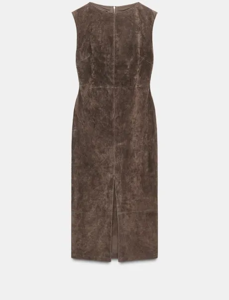 https://www.zara.com/br/pt/vestido-midi-100-couro-p08073221.html?v1=495557736&v2=2509385
